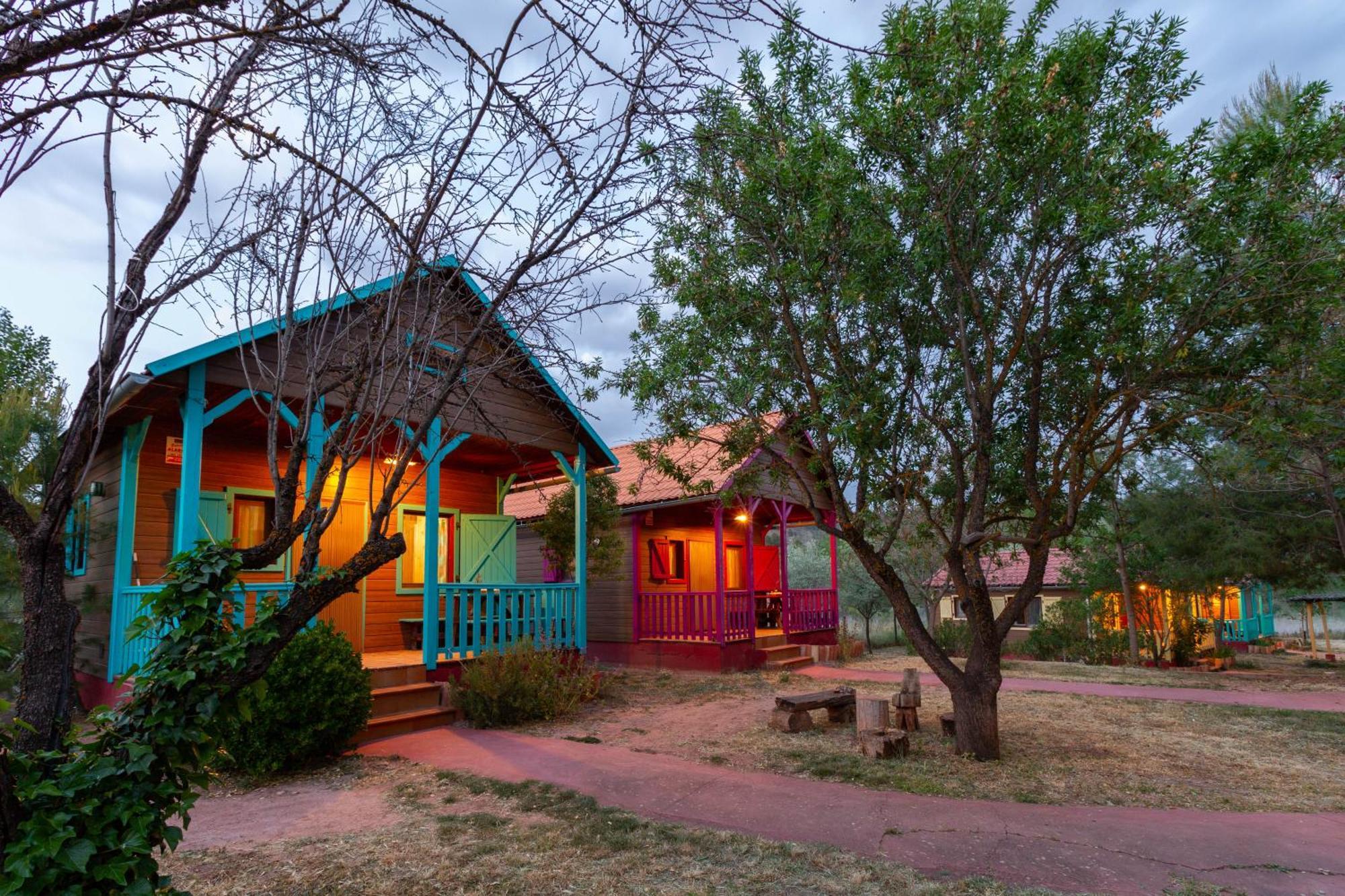 Las Casas De La Vega Enguídanos Екстериор снимка